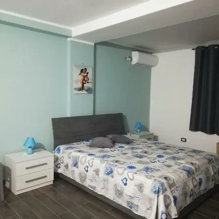 Siracusa Holiday House ゲストハウス 3*