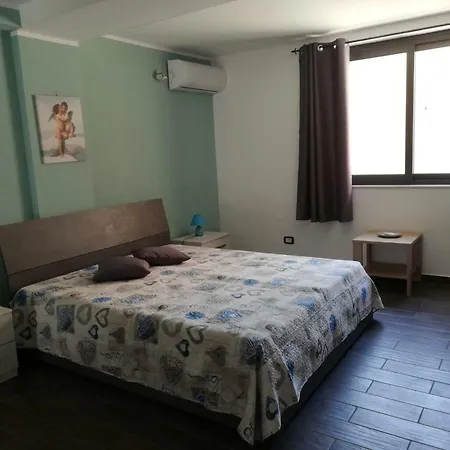 ゲストハウス Siracusa Holiday House