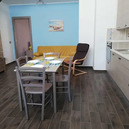Siracusa Holiday House 3* シラクーサ