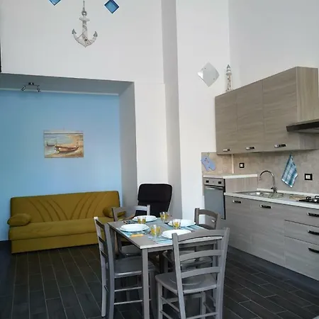 Siracusa Holiday House 3*