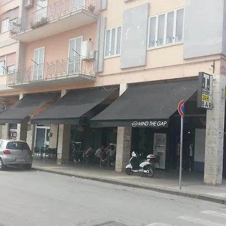 ゲストハウス Siracusa Holiday House シラクーサ
