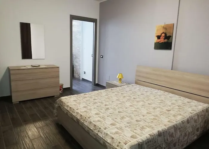 Siracusa Holiday House בית הארחה