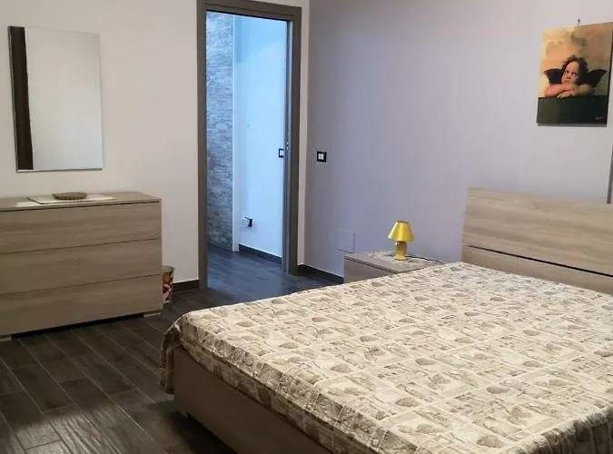 בית הארחה Siracusa Holiday House סירקוזה